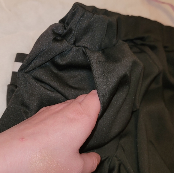 Leopard print pants. Amazon brand xs/s - Picture 5 of 5